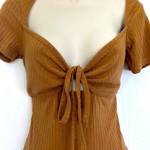 Wild Fable - NWT Ribbed Brown Tie Short Sleeve Bodysuit Size Medium - Picture 6 of 16